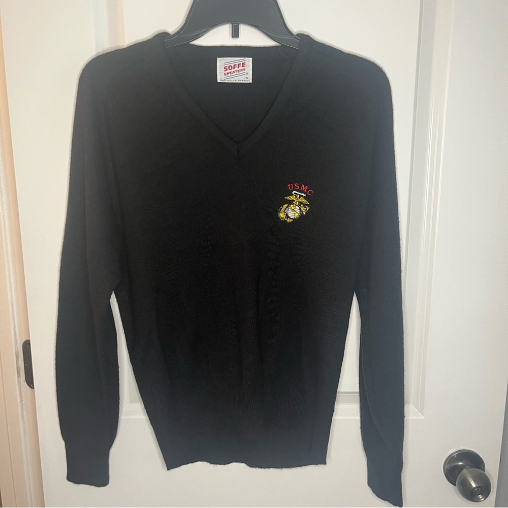 Soffe women’s sweater with Marine corp emblem. Size small. Vintage